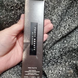 fenty beauty pro filter foundation